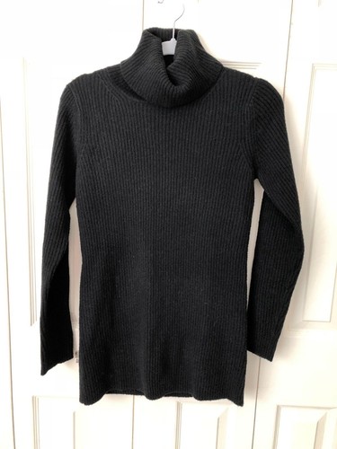 BANANA REPUBLIC Women's Turtle Neck Sweater Size Small ~ New Without Tag - Picture 2 of 4