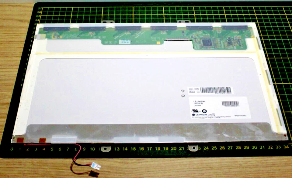 Ecran dalle LCD CCFL LG.Philips LP154W01(A5)(K2) - 15,4" - 1280x800 30 PINS - Photo 1/3