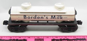 Lionel Original Madison Hardware 6524 Borden's Milk tank car