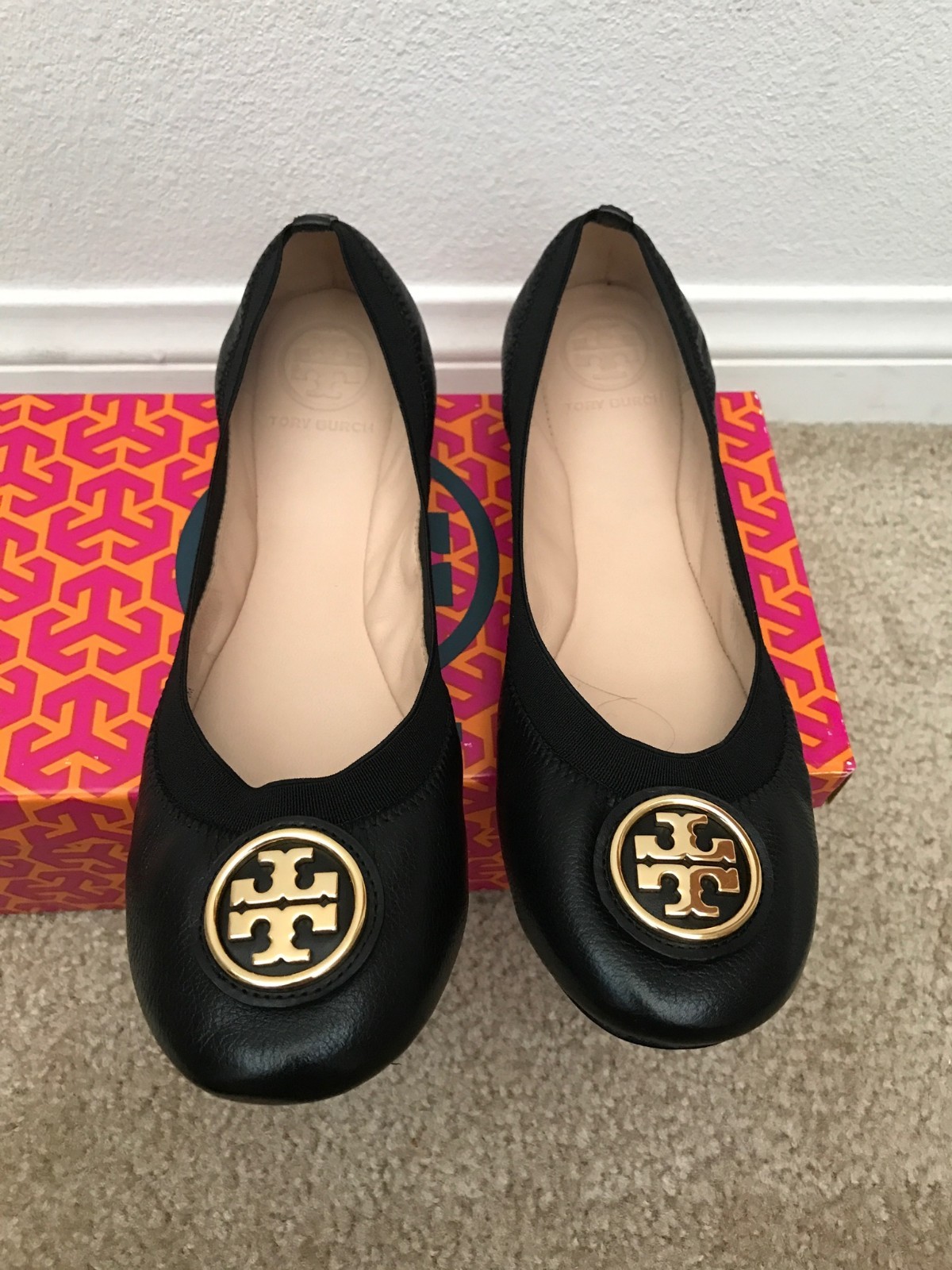 tory burch caroline 2