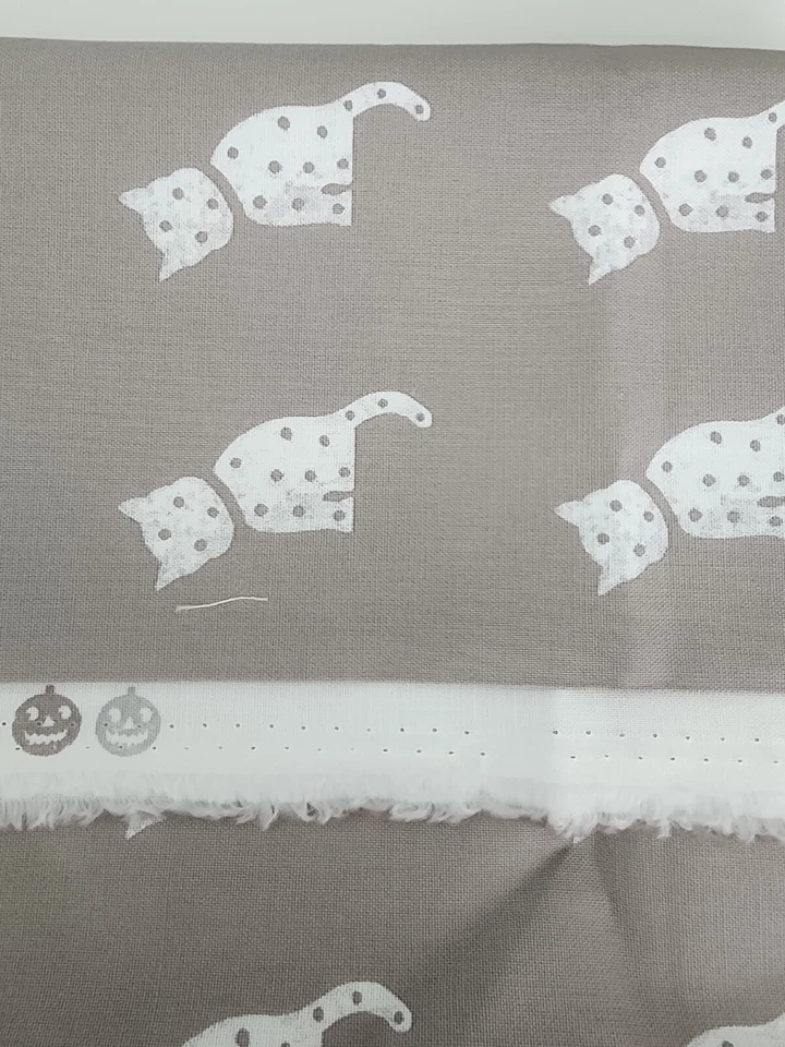 Fabric, Quilting, 100% Cotton, Cats, Old Made by J. Wecker Frisch - Image 3 of 4