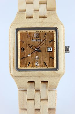 BEWELL Holzuhr Damenuhr Datum 30X33mm Ahorn Natur A-Ware Top Geschenk mit Box