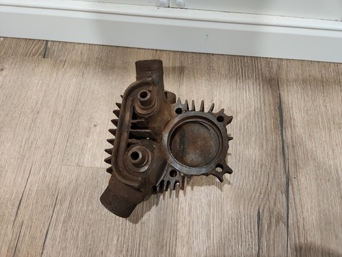 Vintage Douglas Motorcycle head - Picture 6 of 9