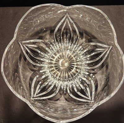 J.G. Durand Cristal d'Arques Ancona 24% Lead Crystal Bowl, Lotus Pattern, France