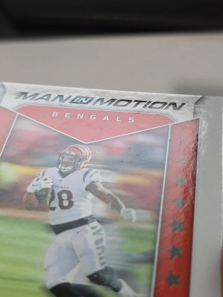 2022 Panini Rookies & Stars #MM-8 Joe Mixon Man In Motion Green #/25 Bengals - Image 4 of 4