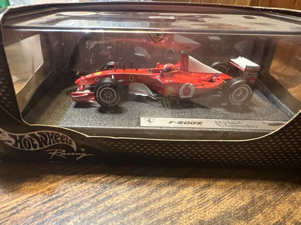 Hot Wheels Racing 1:43 Ferrari F-2002 Red #1 Michael Schumacher - Image 2 of 4