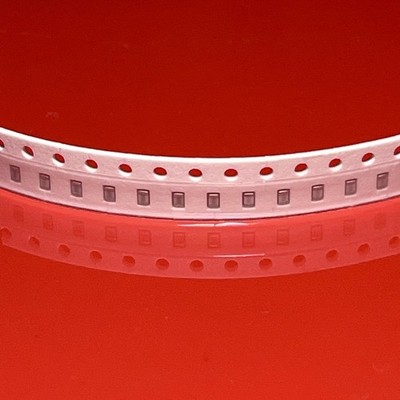 [13x] C 0805 KEMET 56pF 50V 5% C0G Chip Multilayer Ceramic Capacitor Bulk SMD