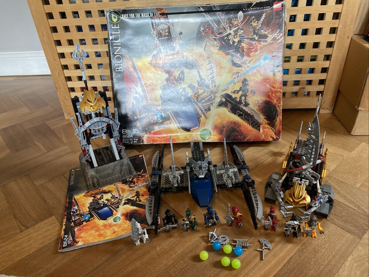 LEGO BIONICLE 8624 : Race for the Mask of Life With Box
