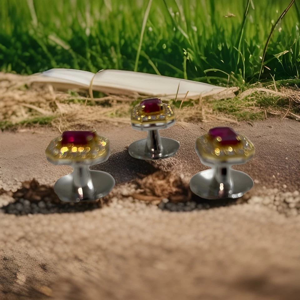 Ruby and Diamond 925 solid silver 3 Silver Buttons set. Top gold plated  - Image 4 of 4