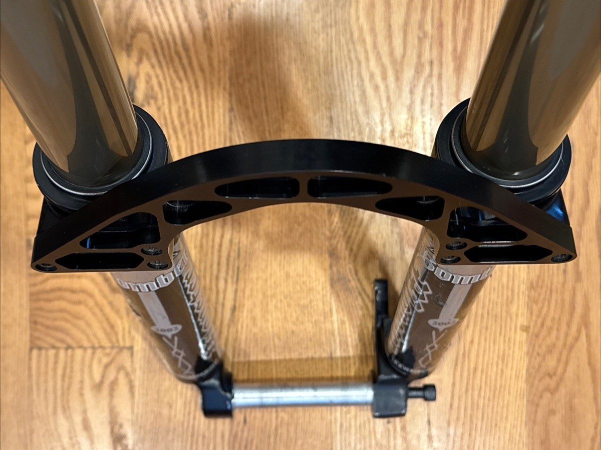 2002 Marzocchi Bomber Monster T Dual Crown Suspension Fork 26