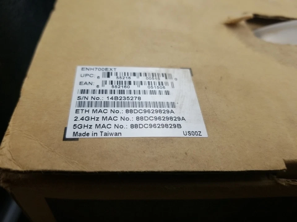 EnGenius  ENH700EXT Long Range Dual Band Outdoor Access Point 802.11n - Image 3 of 4