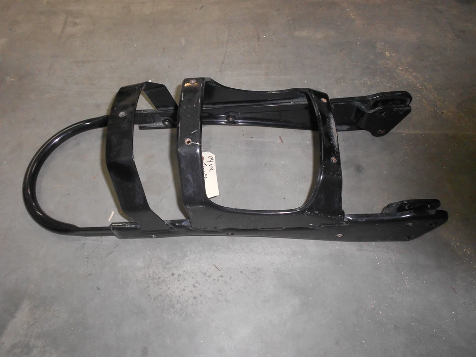 2004 04 Victory V92tc Touring Cruiser subchasis subchasis guardabarros soporte montaje Foto 3 de 3