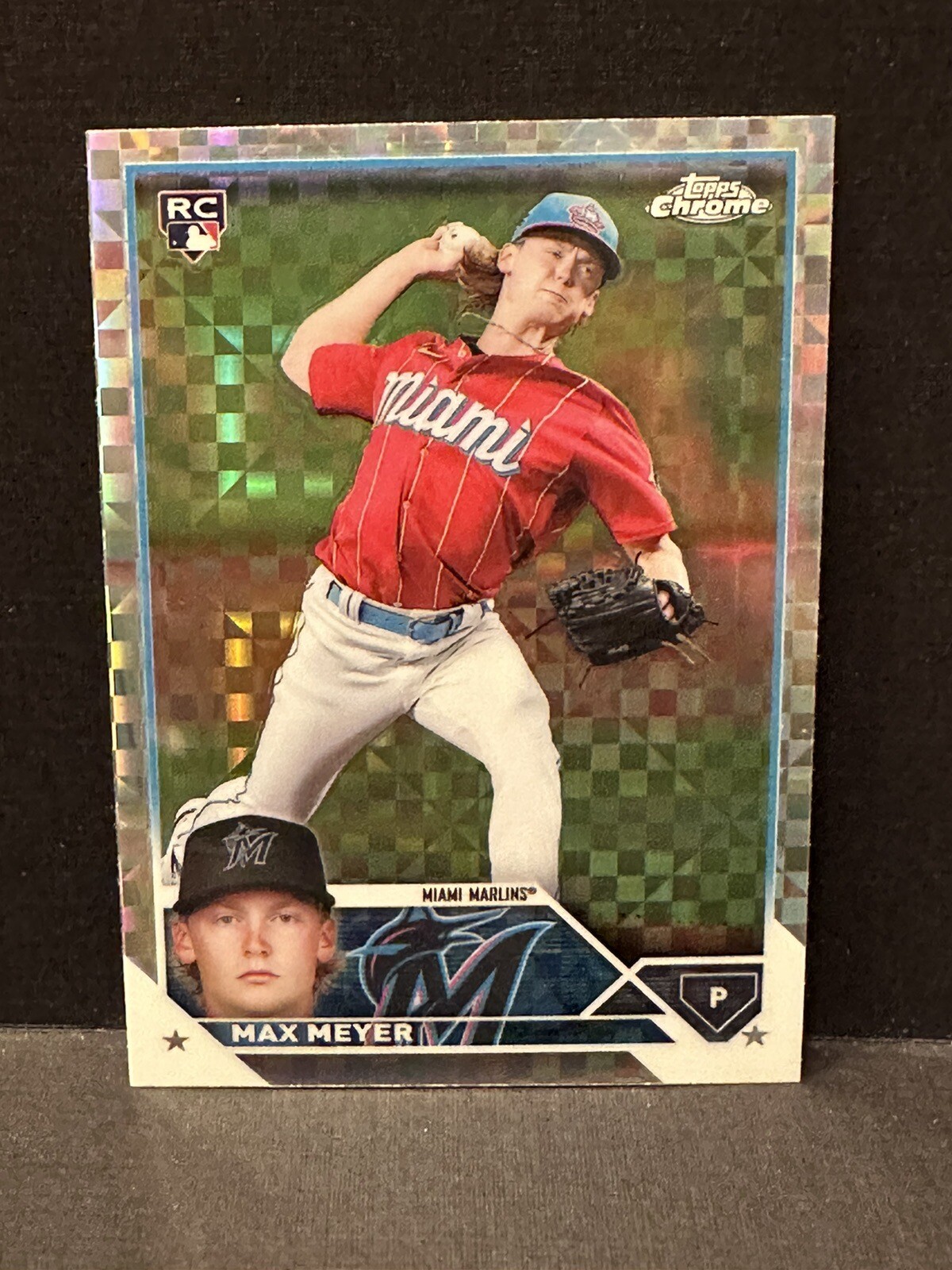 2023 Topps Chrome MAX MEYER RC #104 X-Fractor