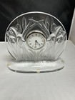 Vintage LALIQUE Clear & Frosted Crystal SIGNED Round Iris Clock *Pro Serviced* — photo 2