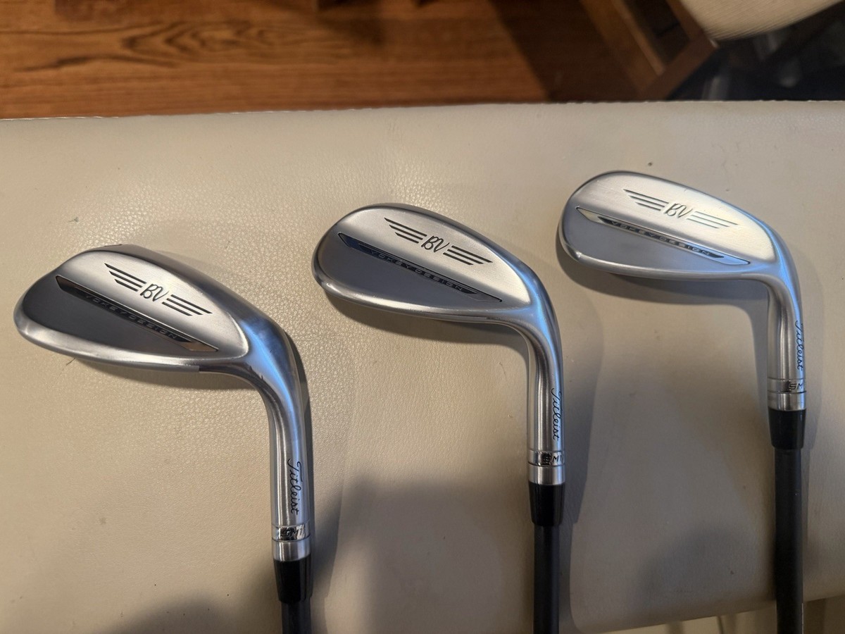 Titleist Vokey SM11 Wedge Set. 52F, 56D, 60M Fujikura AXIOM shafts