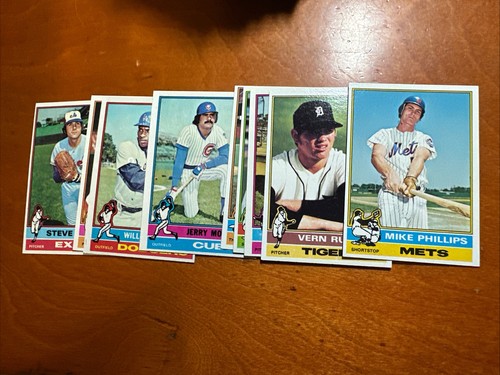 Lote de tarjetas de béisbol Topps 1976 conjunto ayudante 176 tarjetas diferentes casi nuevo+ buen estado - Imagen 18 de 24