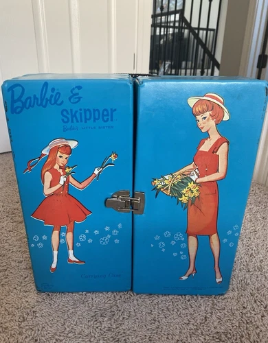 GUC BARBIE/SKIPPER 1964 Double Doll  VINYL Carrying Case Blue Trunk  SPP sheath