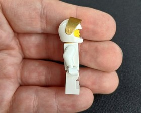 Lego Shuttle Expedition Astronaut Minifigures Lot of 2 sp123 & sp124 from 10231