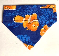 Over Collar Slide On Pet Dog Cat Bandana  OCEAN "NEMO" FISH   SMALL
