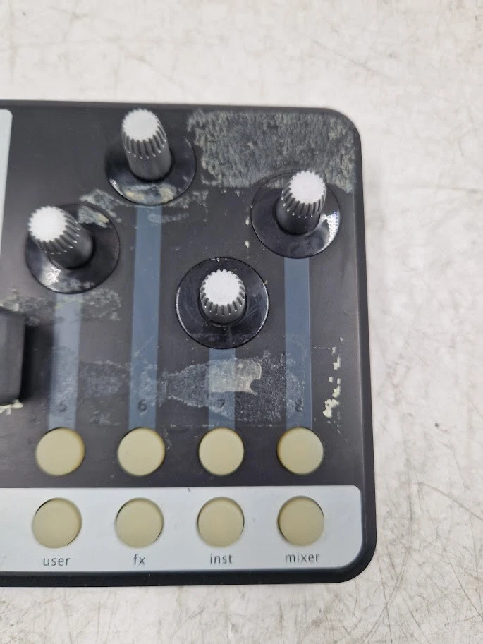 Novation Nocturn Controller - Für Teile, Ungeprüft - Bild 2 von 4