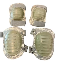 USGI Army McGuire Nicholas Extended Knee and Elbow Pad Set ACU Exc Condition