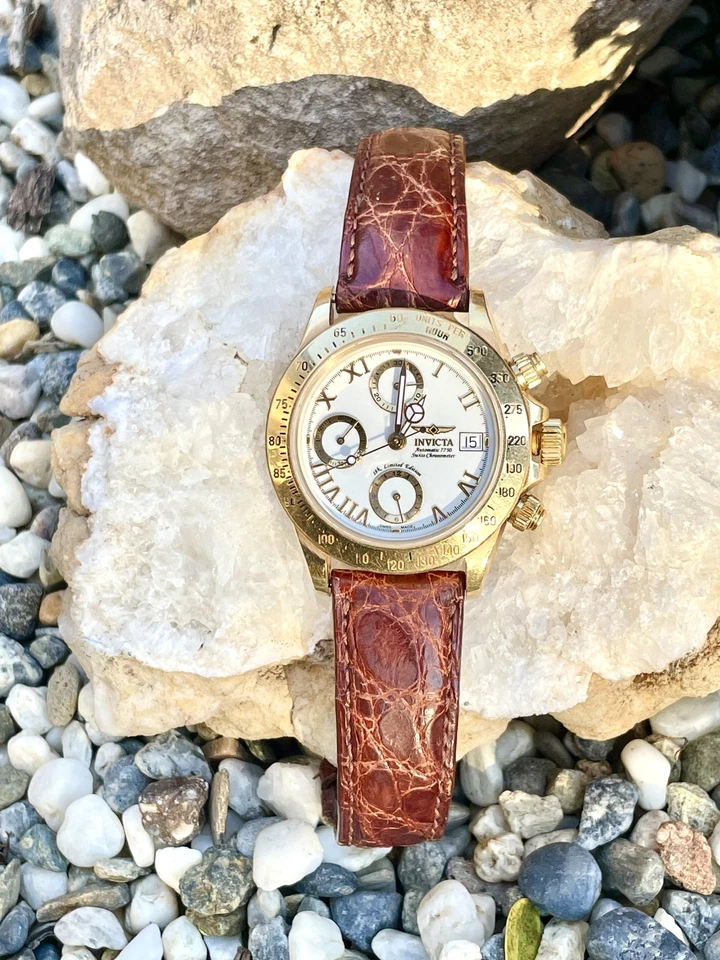 Reloj Cronómetro Suizo Automático Invicta Oro Sólido 18K 7750 Edición Limitada