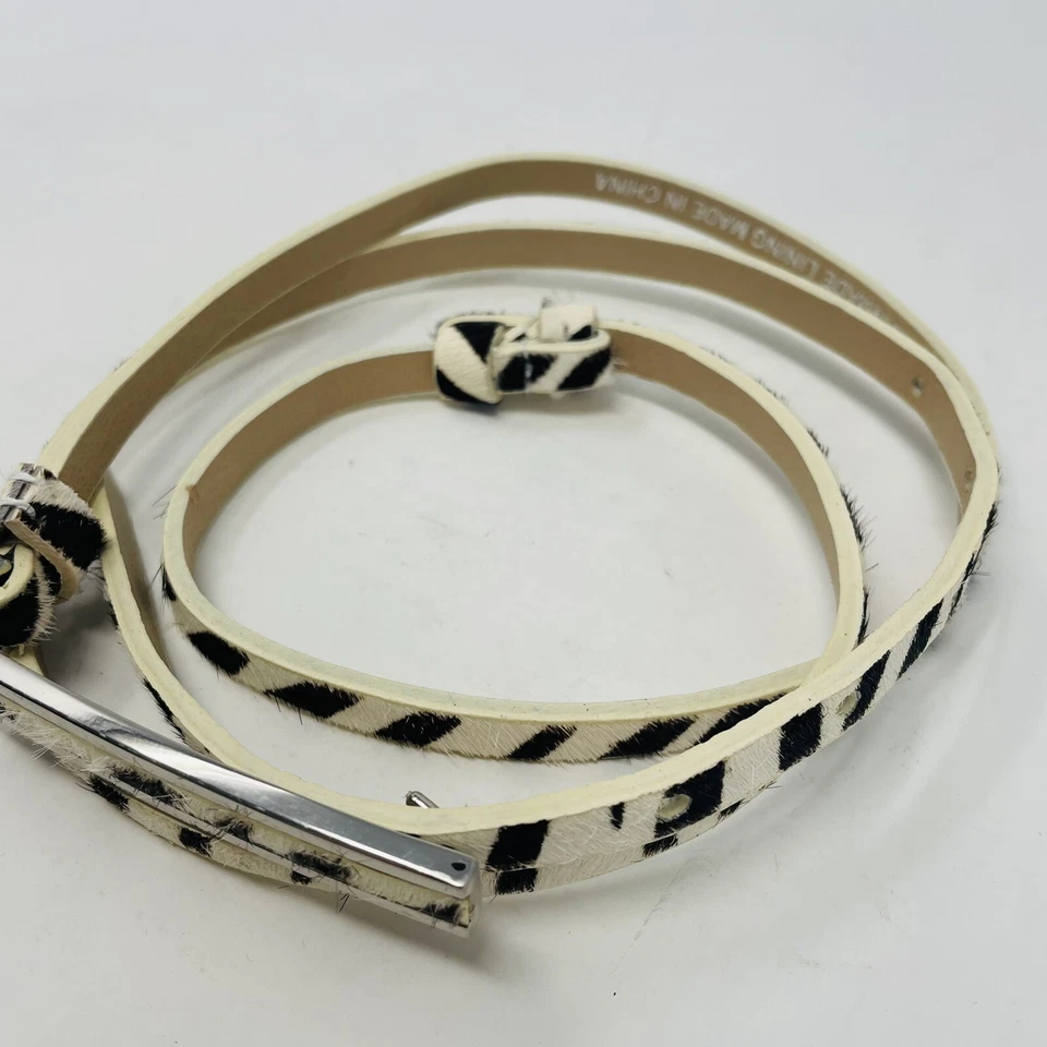 Cinturón de cintura ajustable Express para mujer talla M/L con cierre de gancho teñido pelo de becerro Foto 2 de 4