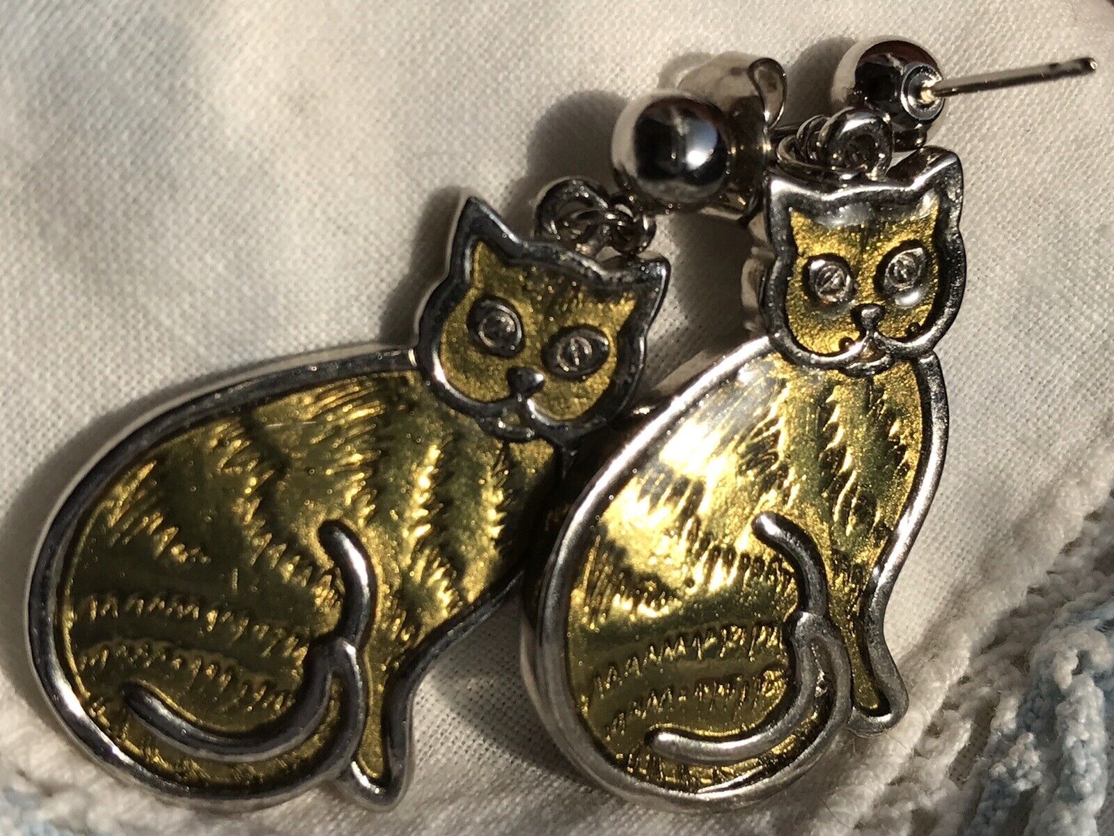 Clear Enamel Gold- and Silver-tone Kitty Cat Drop… - image 10