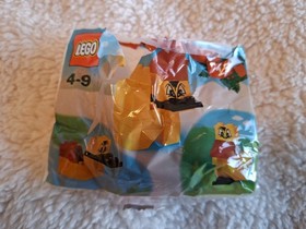 Vintage LEGO 4524 Advent Calendar Christmas 2002 (231 pcs)