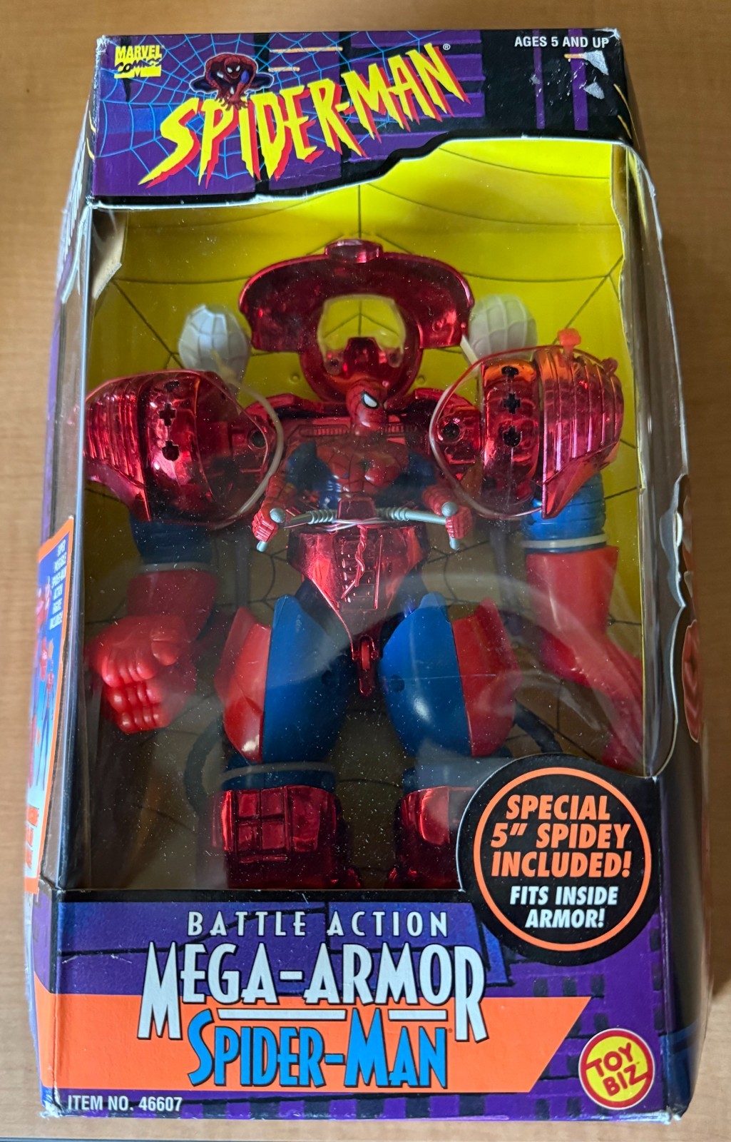 1996 Marvel Comics Spider-Man MEGA-ARMOR - NIB, SEALED