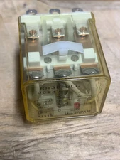 IDEC RH3B-ULC  Industrial Control System