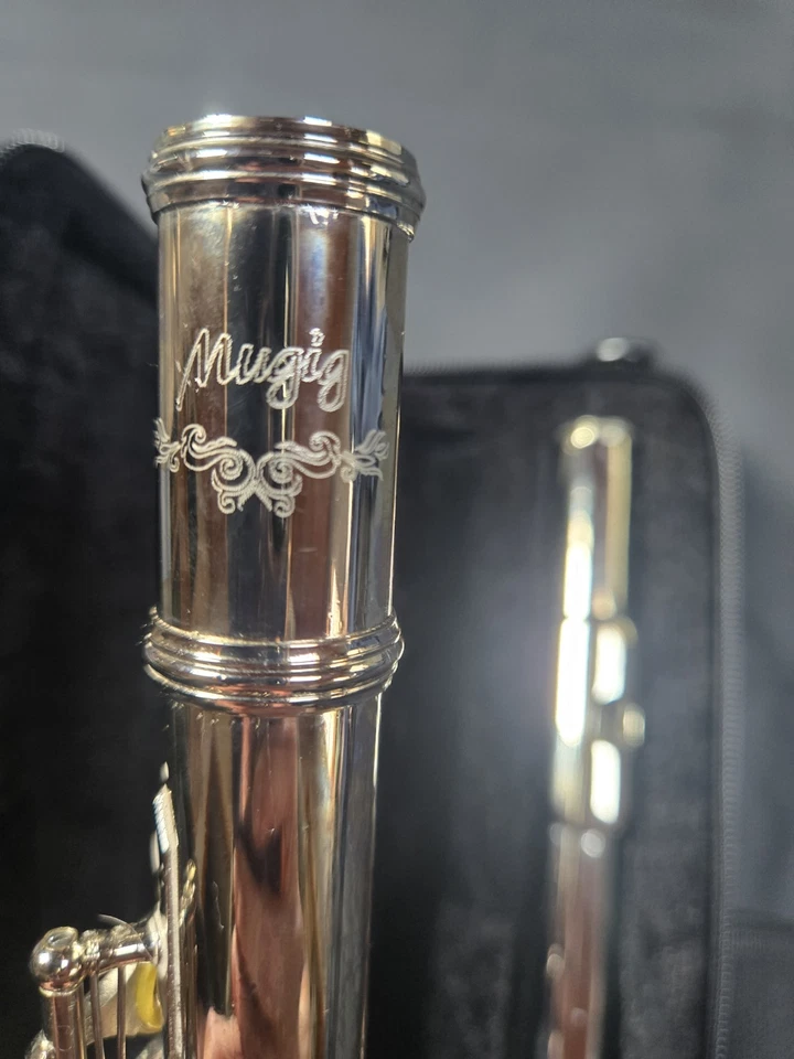 Flauta Mugig enchapada en plata Foto 2 de 4