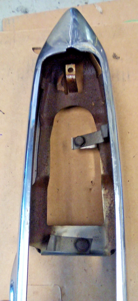 PARACHOQUES DERECHO CADILLAC FINAL 1980-84 DEVILLE, 1980-89 TRACCIÓN TRASERA FLEETWOOD BROUGHAM LOC-189DG Foto 4 de 4