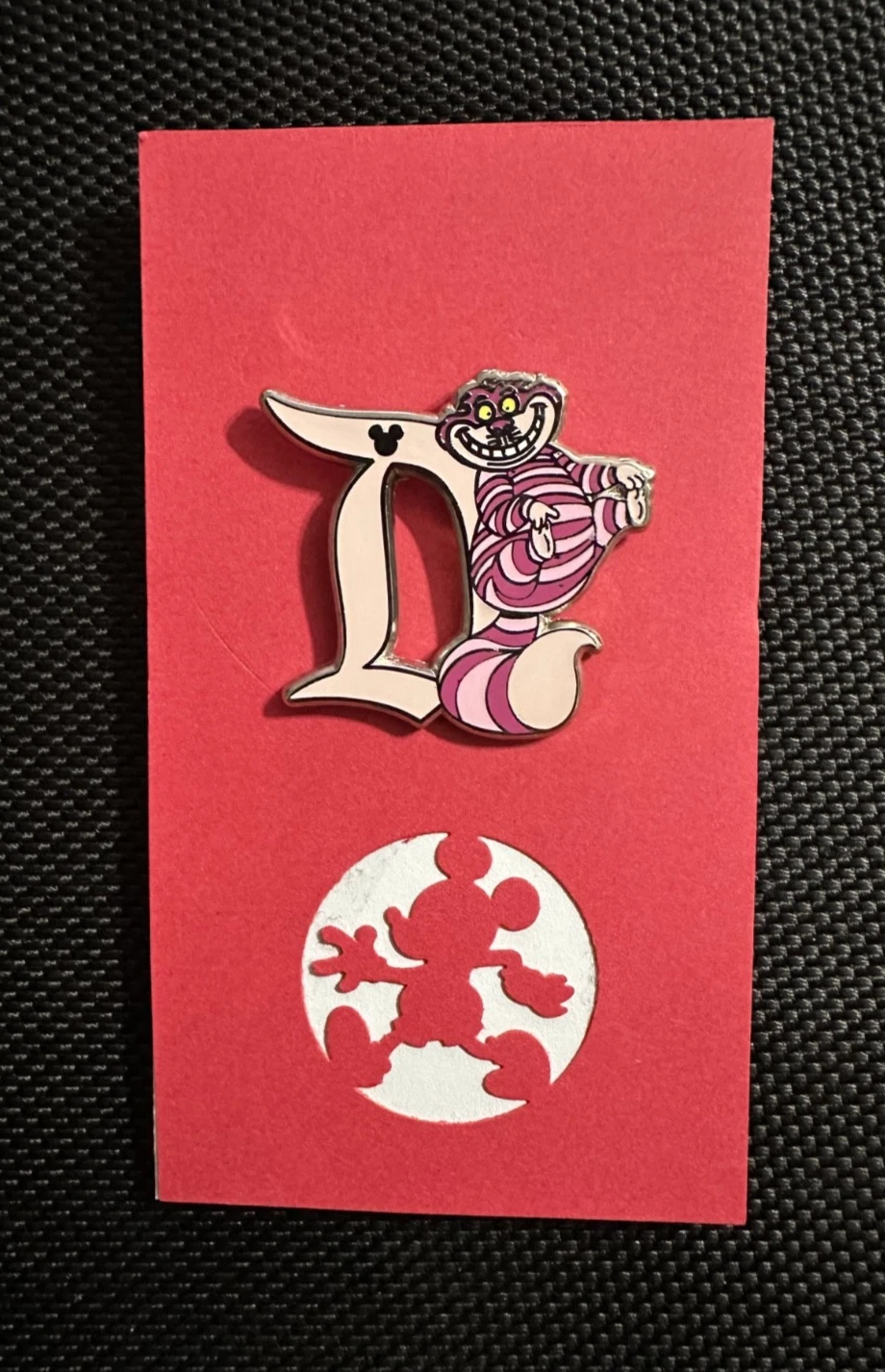 2019 Disneyland Resort (Exclusive) Hidden Mickey D *Chesire* Pin