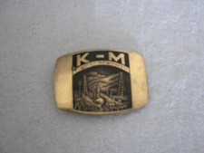 1976 SOLID BRASS K - M OILFIELD MAINTENANCE BELT BUCKLE MADE IN THE USA