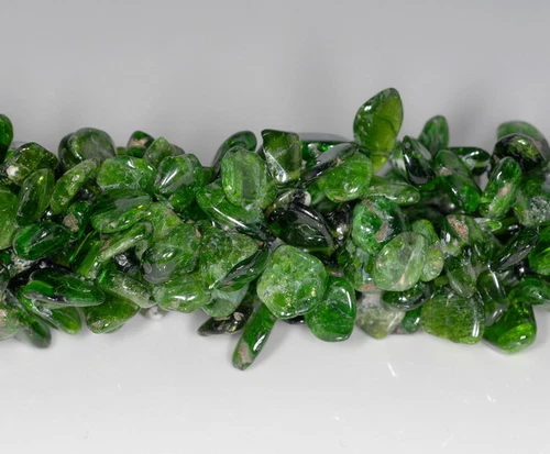 9-10 MM DIOPSID EDELSTEIN KIESEL NUGGET CHIP LOSE PERLEN 15,5 ZOLL - Bild 4 von 4