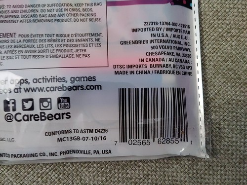 Pop-Outz grab bag CARE BEARS Color & Play Activity Boards markers stickers NEW - Picture 9 of 13