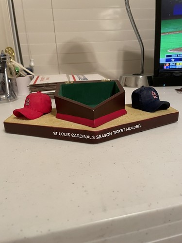 St. Louis Cardinals Season Ticket Holder Office Desk SGA Jewelry Box New - Picture 3 of 3