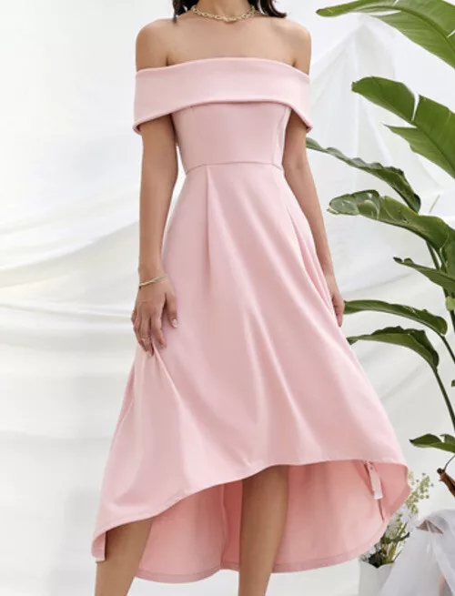 Junior plus hotsell cocktail dresses