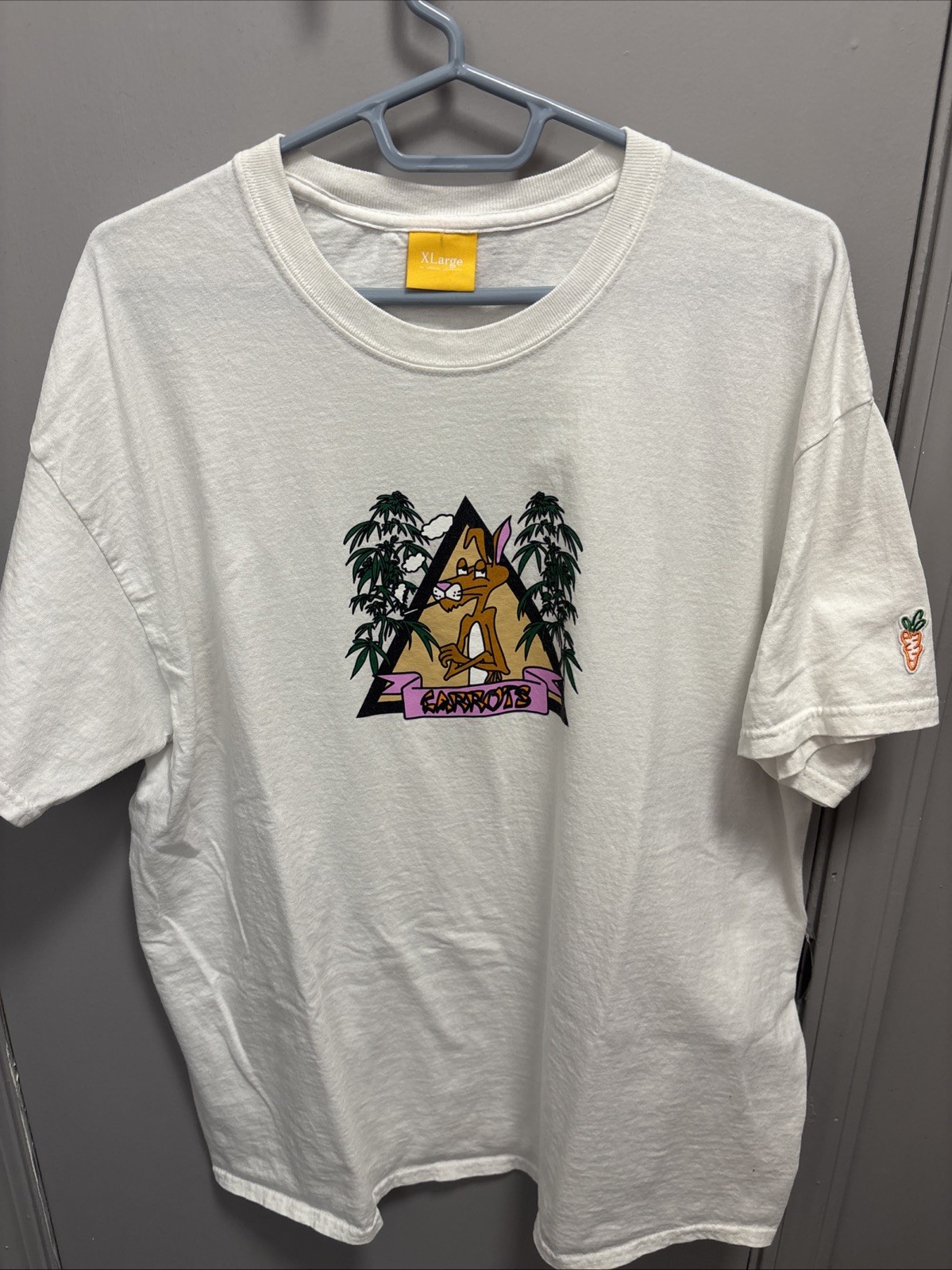 Vintage Carrots by Anwar Carrots “Smoking Rabbit” Graphic T-Shirt - Size XL
