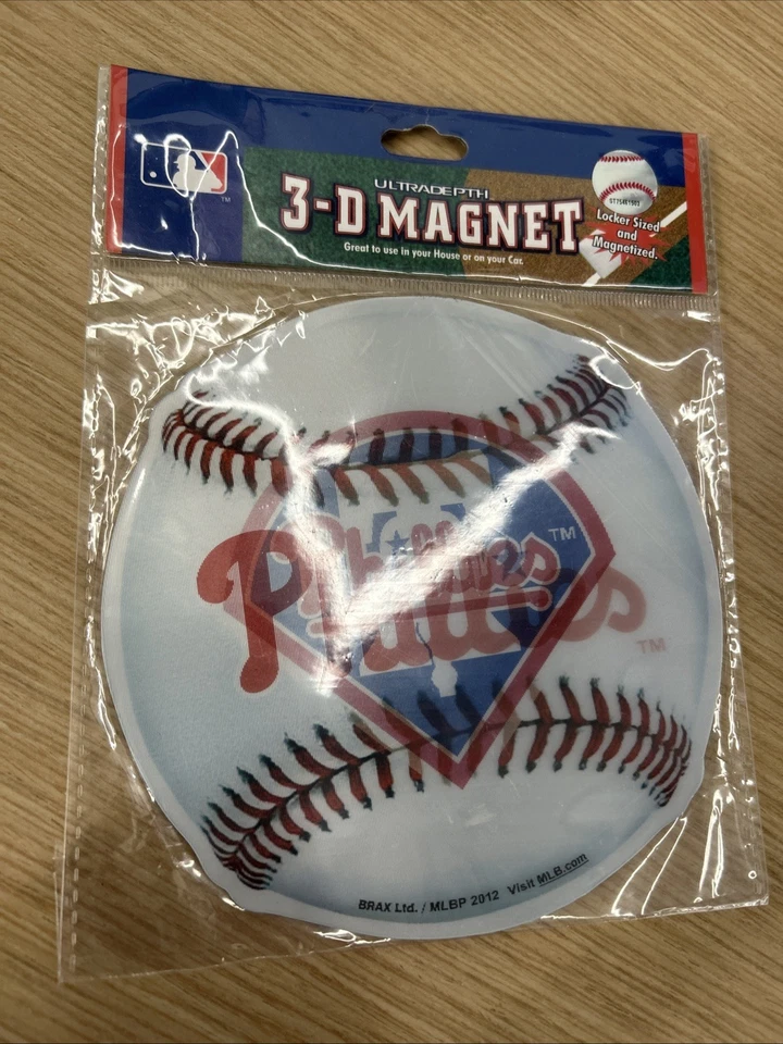 2012 Phillies 3-D Ultra Depth Magnet New Sealed - Image 2 of 3