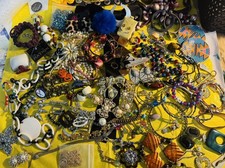 3.02 pounds Jewelry Craft /wearable Bag Lot