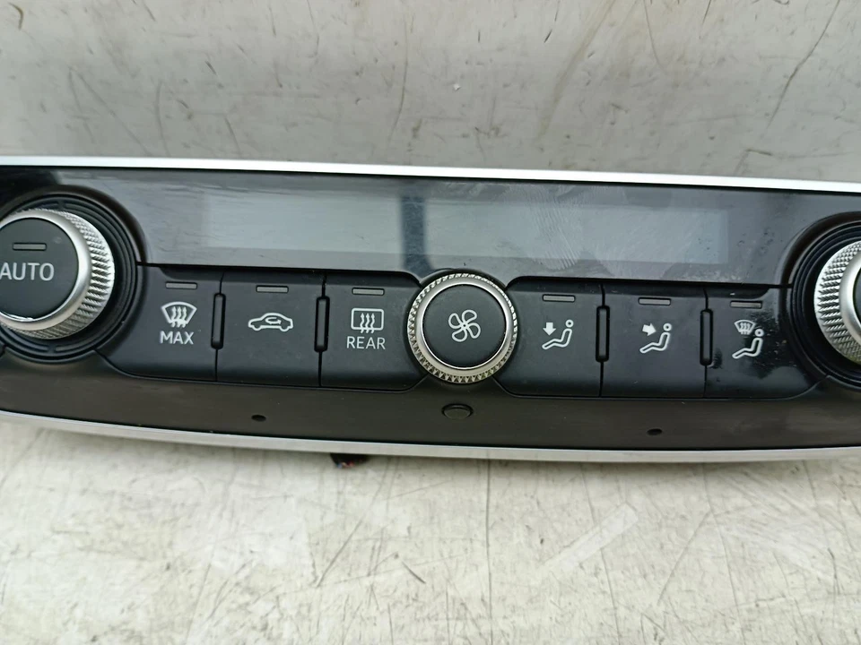 AUDI A3 AC AIR CON HEAT CONTROL PANEL 8V0820043Q MK3 8V 2016 - 2020 - Image 4 of 4
