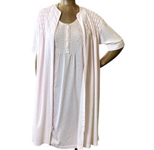 Vintage Miss Elaine Nightgown  Robe Set Embroidered Flowers S Pink 326E