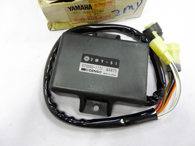 Yamaha TZR250 C.D.I. Unit NOS TZR250 2MA Ignition Ignitor