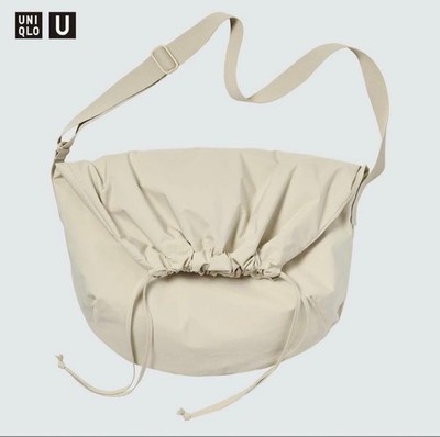 Uniqlo U Off White Drawstring Shoulder Bag Polyester Cotton Gebraucht