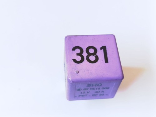 Audi A4 S4 B5 8D 1998 Sonstige Relais 431951253G UST121527