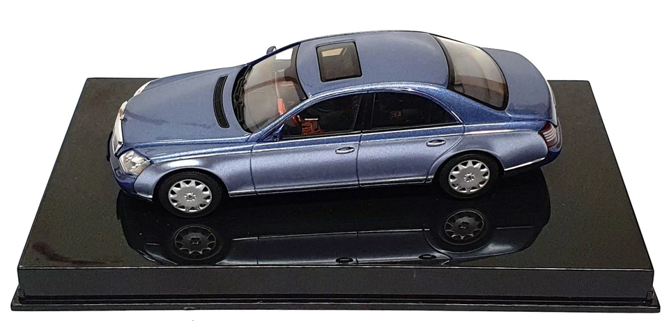Autoart escala 1/43 56151 - Mercedes Benz Maybach 57 2005 - Met. Azul Foto 4 de 4