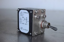 NUOVO Sensata Airpax IUGN66-1-72-30.0 30A Interruttore Magnetico Ritardo Idraulico