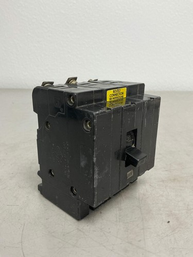 *CHIPPED* Square D EHB34040 3 Pole, 40 Amps, 480 Volts